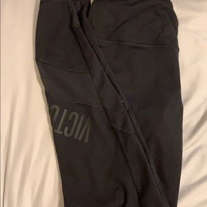 Victoria’s Secret Sport leggings